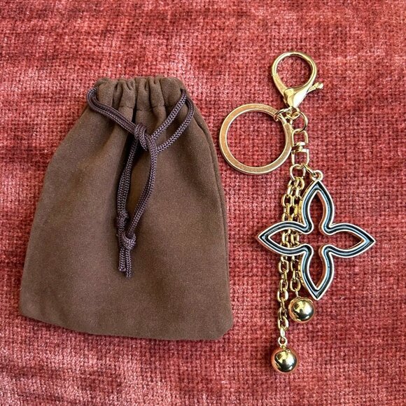 CLOVER BAG CHARM Rhinestones Black Gold Tone - Picture 1 of 7
